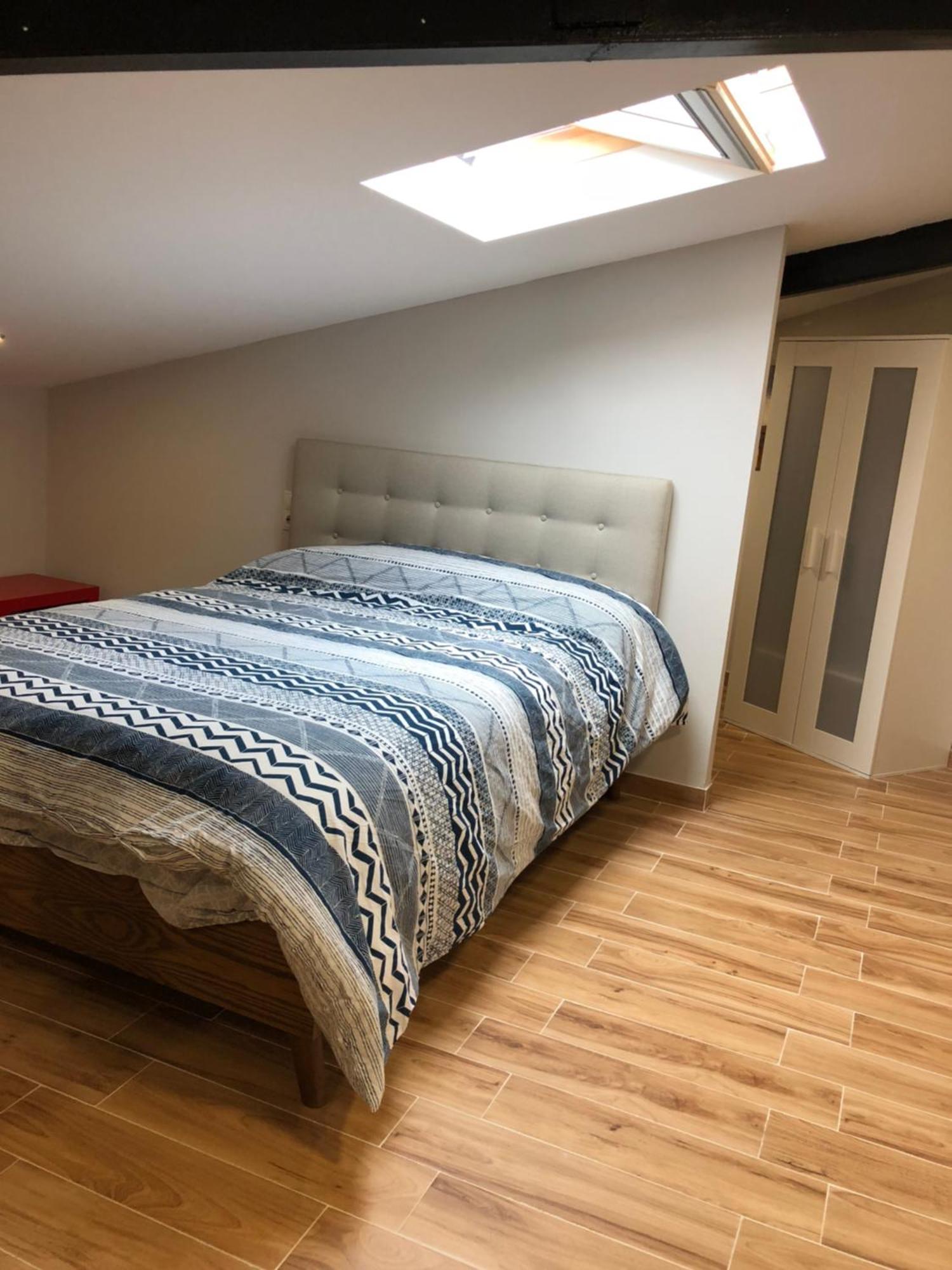 Habitacion Con Cocina Y Bano Билбао Екстериор снимка